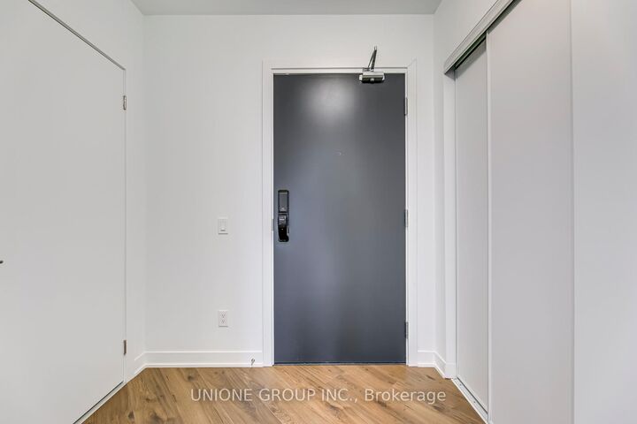 Property Photo:  405 Dundas Street W 336  ON L6M 5P9 