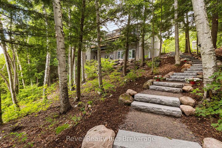 Property Photo: 30 Sparrow Road ON P0C 1J0