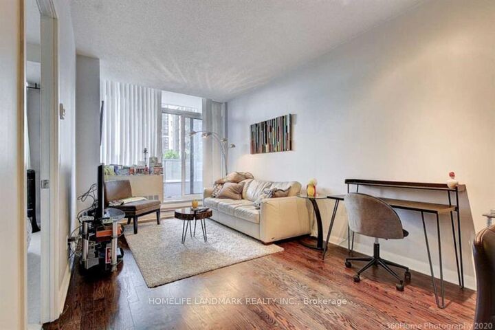 Property Photo: 4968 Yonge Street 303 ON M2N 7G9