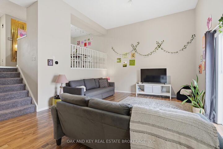 Property Photo: 18 Chapman Court ON N6G 5A7