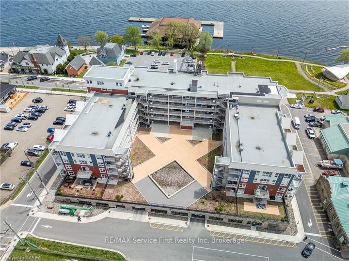 Property Photo: 130 Water Street 206 ON K7G 2C4
