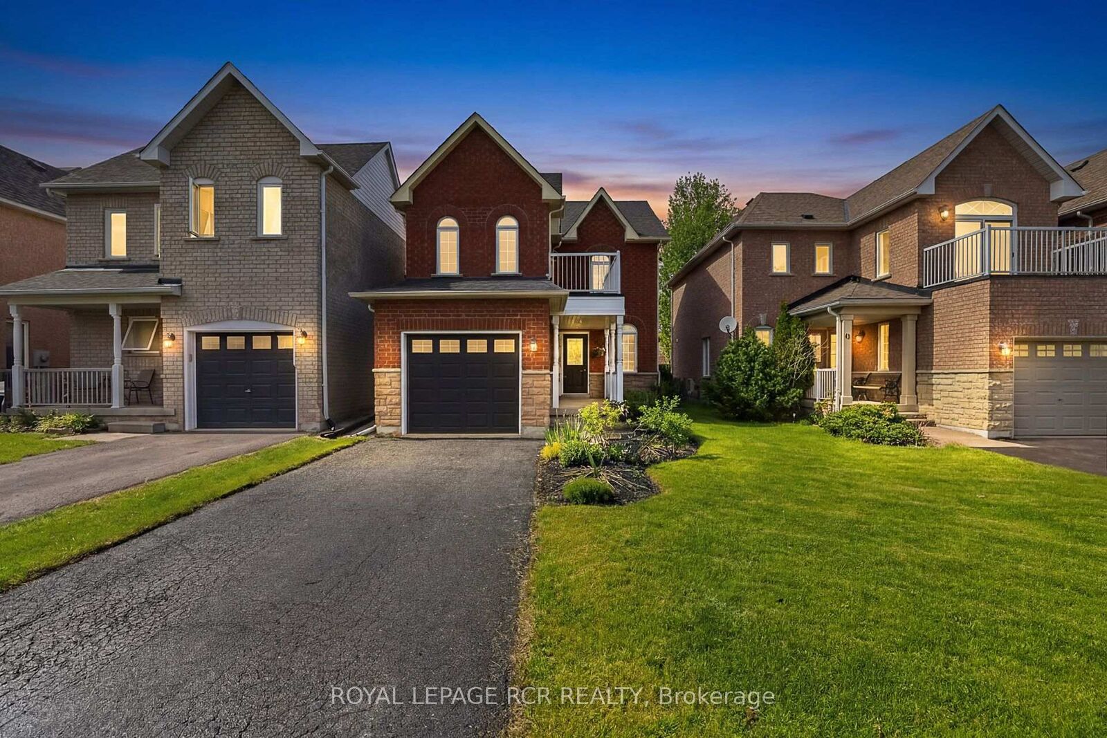 Property Photo:  57 Bolster Lane  ON L9P 1X8 