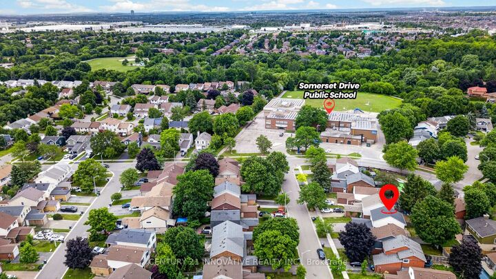 Photo de la propriété:  154 Fanshawe Drive  ON L6Z 1B1 