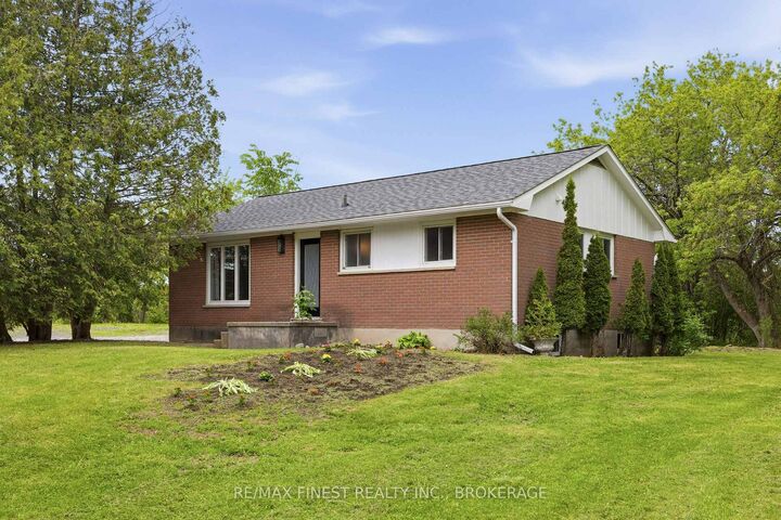 Property Photo:  1604 Joyceville Road  ON K7L 4V1 