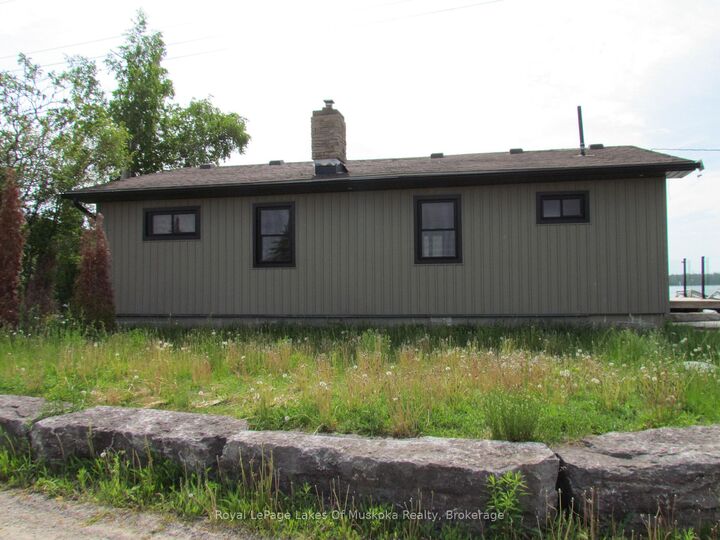 Property Photo: 173 Fells Point Road ON K0M 1N0