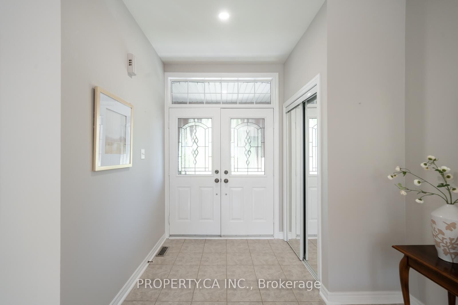 Property Photo: 1143 Carding Mill Place ON L5W 1C4