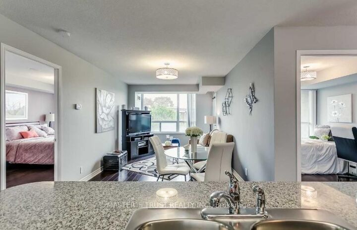 Property Photo:  68 Grangeway Avenue 209  ON M1H 0A1 