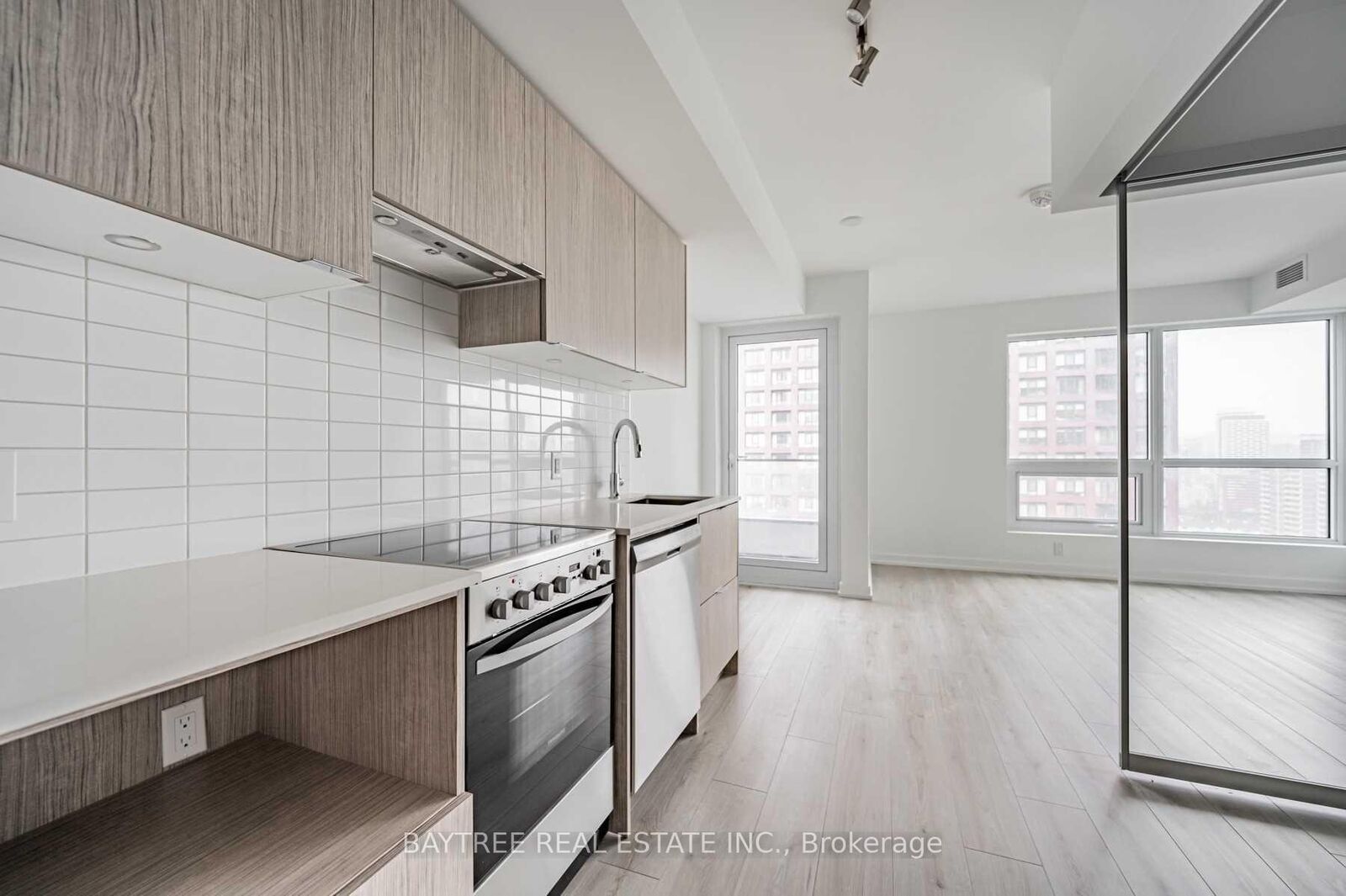 Photo de la propriété:  395 Bloor Street E 1412  ON M4W 0B4 