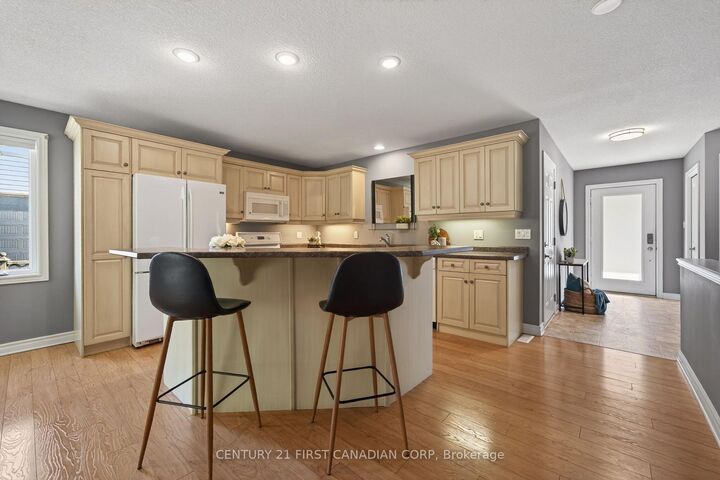 Property Photo:  171 Francis Street  ON N0M 1S3 