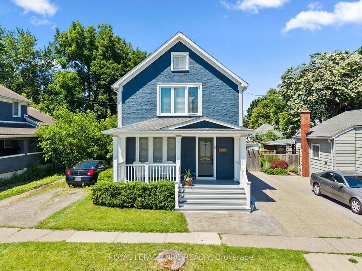 Property Photo: 5 Greenlaw Place ON L2R 4S5