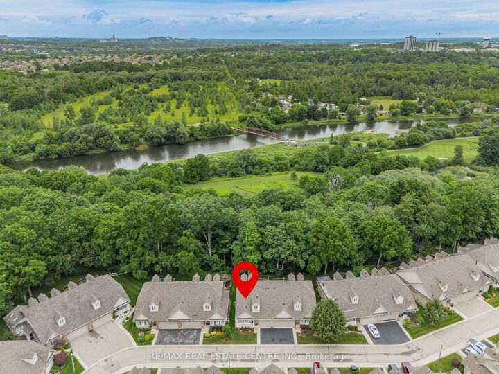 Property Photo:  350 Doon Valley Drive 3C  ON N2P 2M9 