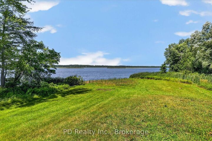 Property Photo:  35 Westview Drive  ON K0L 2W0 