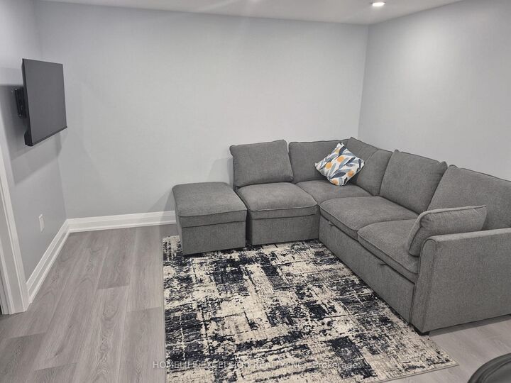 Property Photo: 17 Miles Avenue ON N3R 5B2
