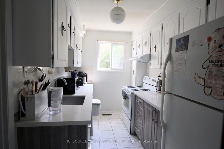 Property Photo:  22 Rollingwood Drive C  ON M2H 2M5 