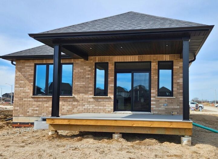 Property Photo:  183 Craddock Boulevard  ON N0A 1J0 