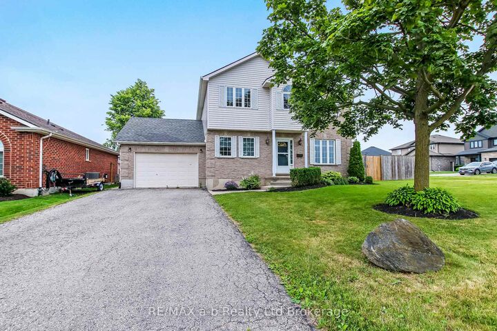 39 Primrose Drive — photo 1