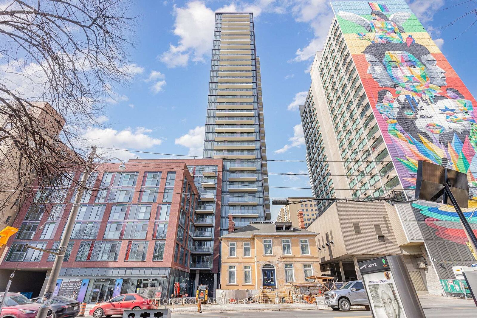 Property Photo:  308 Jarvis Street 1206  ON M5A 2P2 