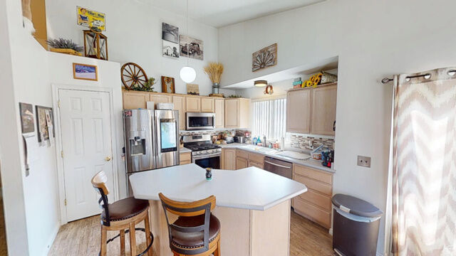 Property Photo:  13646 S Premier Ln W  UT 84096 