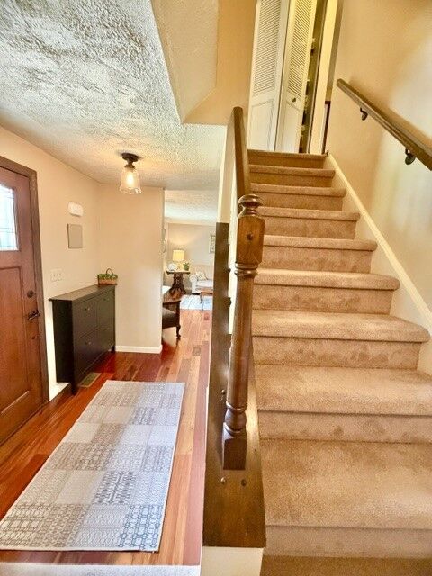 Property Photo: 107 Verlinden Dr PA 15146