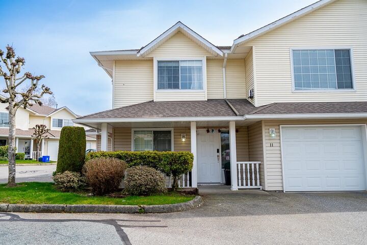 Property Photo: 31255 Upper Maclure Road 11 BC V2T 5N4