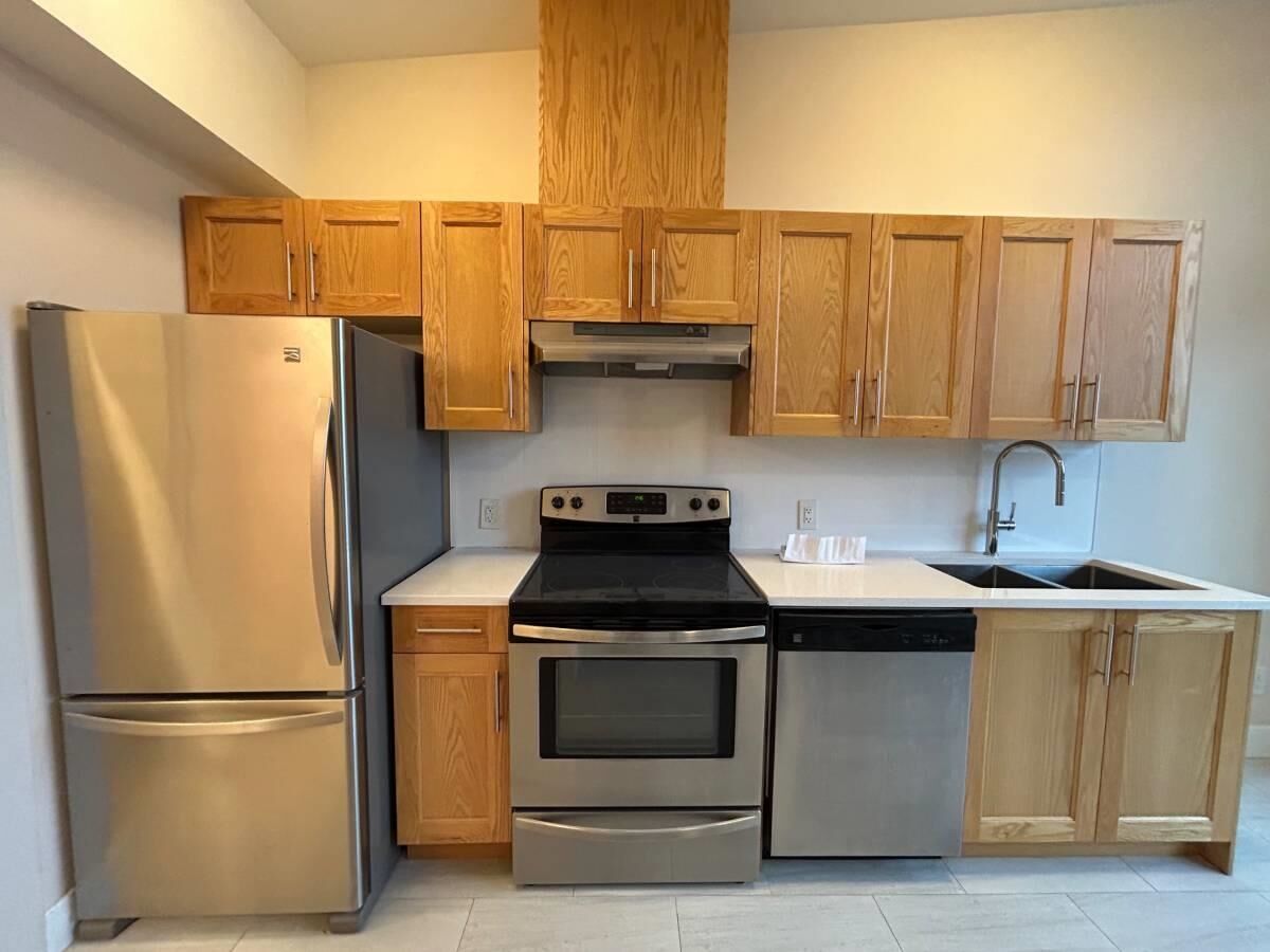 Property Photo:  191 11th Avenue 4xx  BC V5T 2C1 