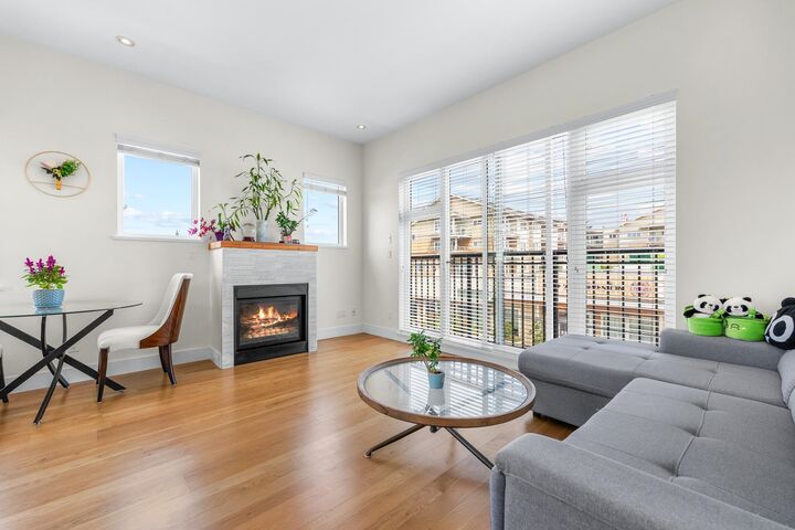 Property Photo: 3993 Chatham Street 1 BC V7E 2Z6