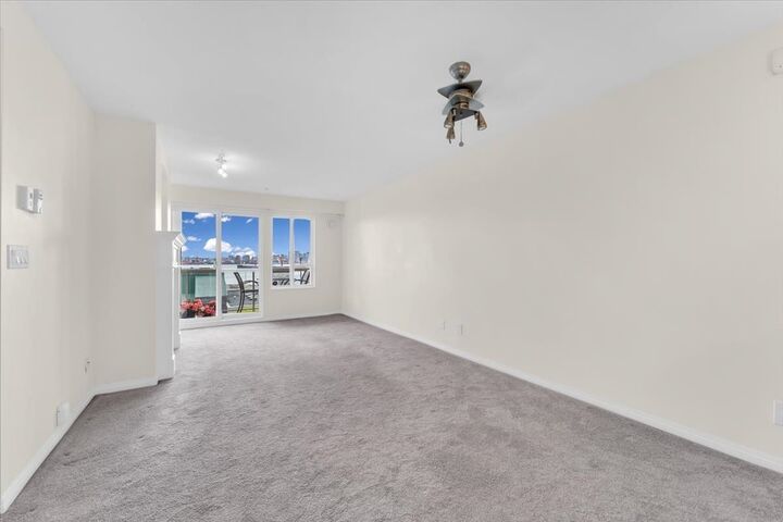 Property Photo:  333 E 1st Street 208  BC V7L 4W9 