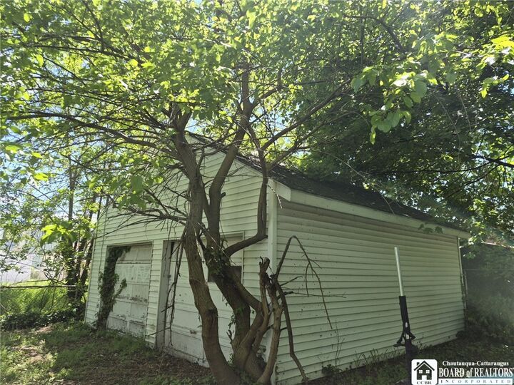 Property Photo: 2409 Monroe Avenue NY 14303