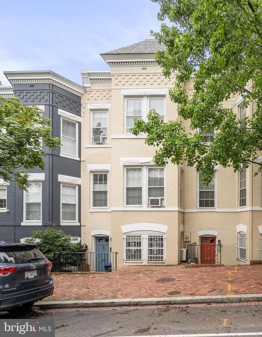 Property Photo:  1528 34th Street NW  DC 20007 
