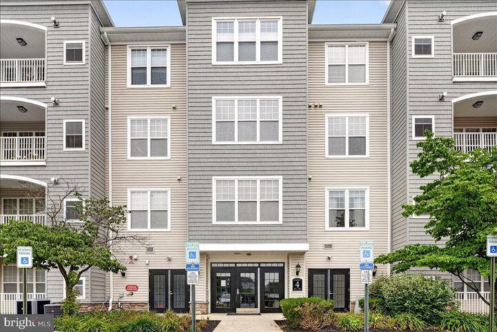 Property Photo:  425 Masterson Court  NJ 08618 