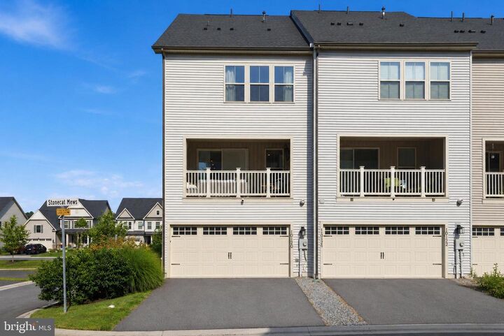 Property Photo: 10120 Stonecat Mews MD 21774