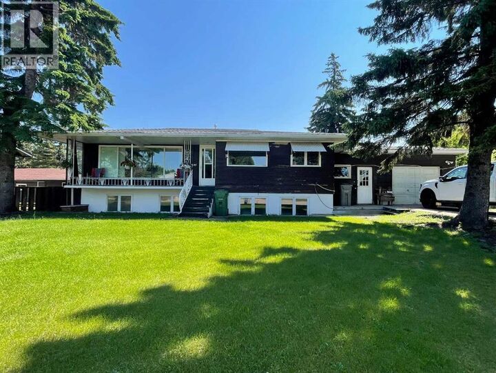 Property Photo:  4605 56 Avenue  AB T9V 0Z9 