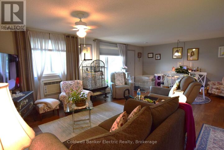 Property Photo:  2418 Mountland Drive 104  ON K9K 2E2 