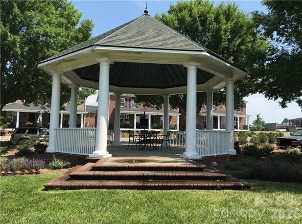 Property Photo: 5732 Village Drive NW NC 28027