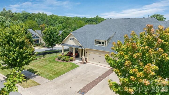 Property Photo:  103 Canter Lane  NC 28115 