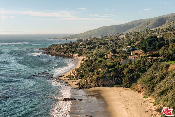 Property Photo:  33398 Pacific Coast Highway  CA 90265 