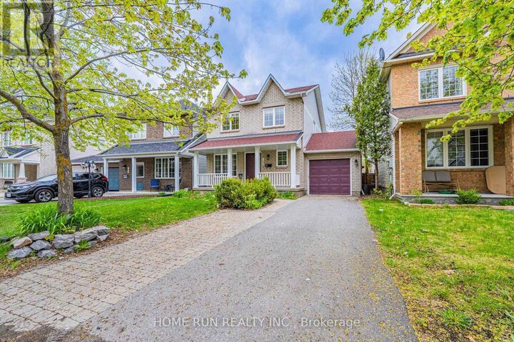 Property Photo:  182 Windhurst Drive  ON K2G 6J4 