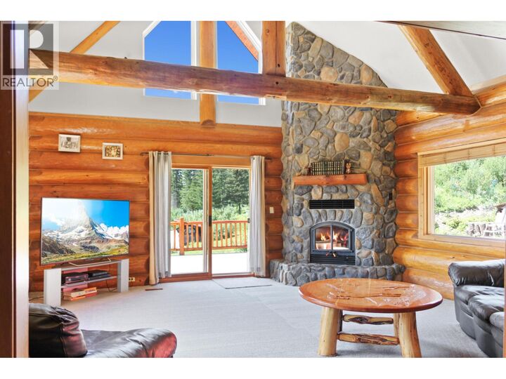 Property Photo: 7134 Grossett Road BC V0K 1X2