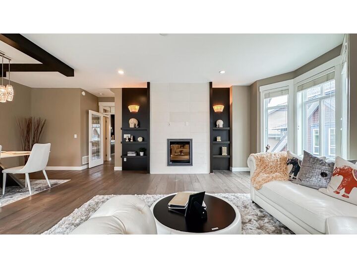 Property Photo: 15977 26 Avenue 25 BC V3Z 2W7