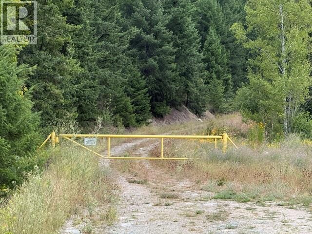 Property Photo:  2881 Yellowhead Highway  BC V0E 3A0 