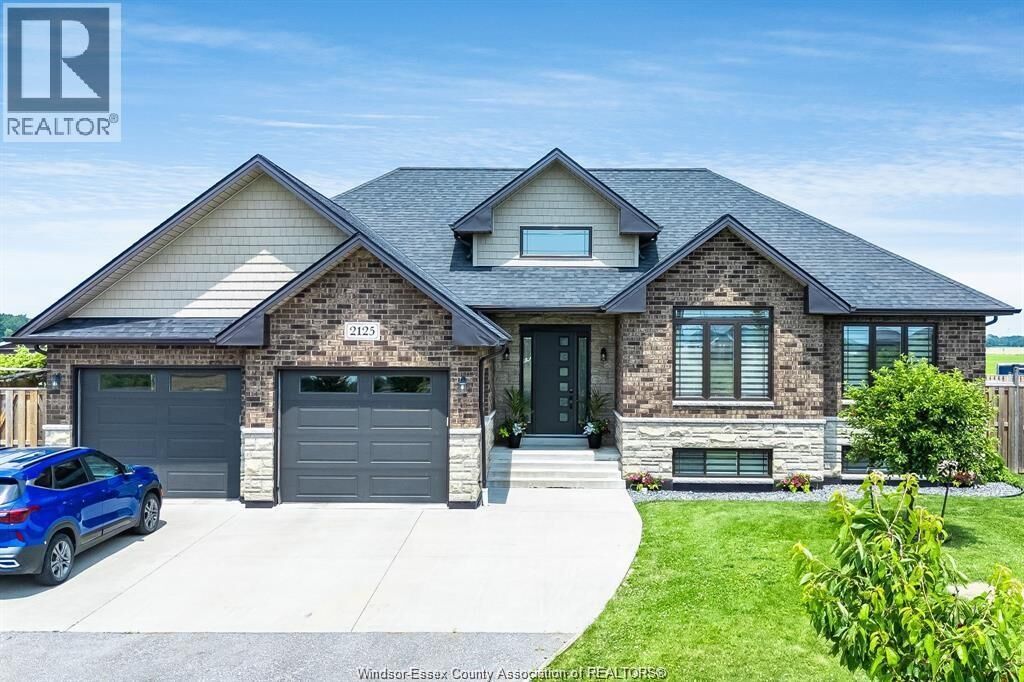 Property Photo:  2125 Fox Run ' Road  ON N8H 3V7 