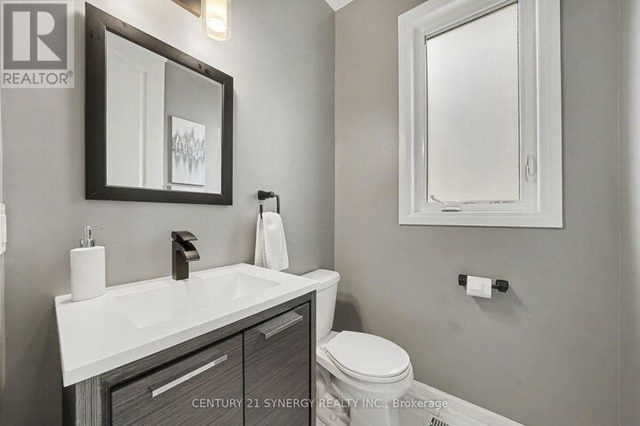Property Photo: 3207 Harvester Crescent ON K0G 1J0