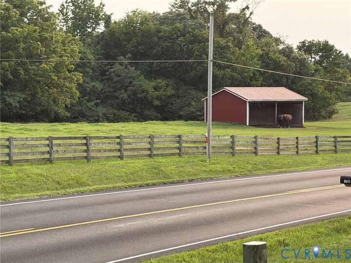 Property Photo: 1694 W River Road VA 23039