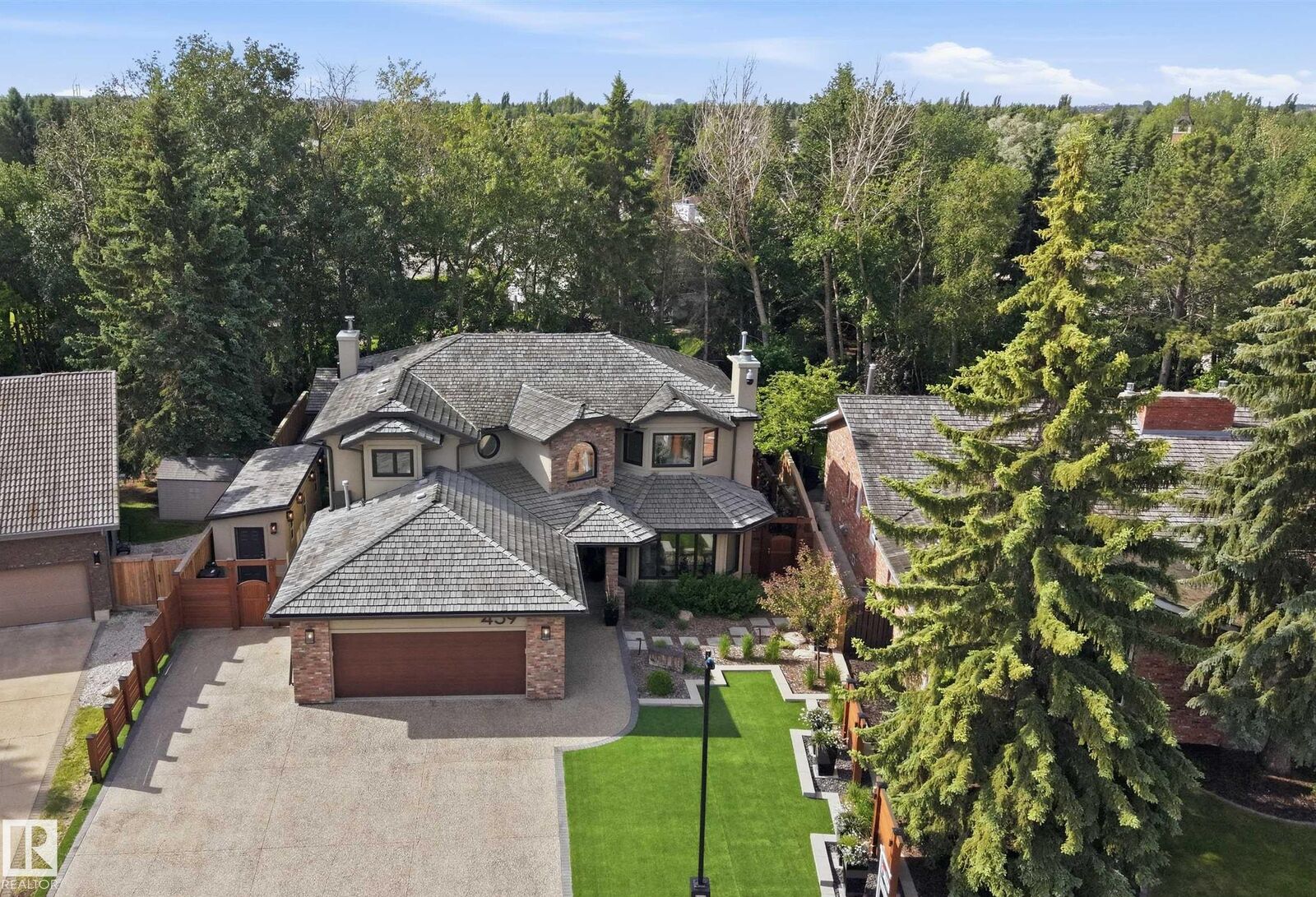 Property Photo: 439 Rooney Crescent NW AB T6R 1C5