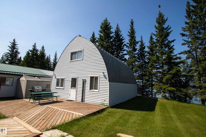 Property Photo: 528 56302 Rng Rd 42 AB T0A 2J0