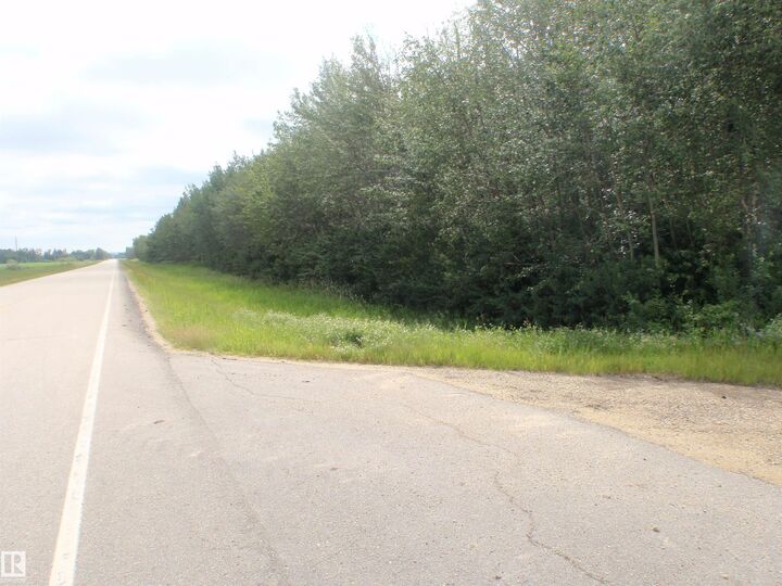 Property Photo:  Hwy 654 & Range Rd 32A  AB T7N 1N2 