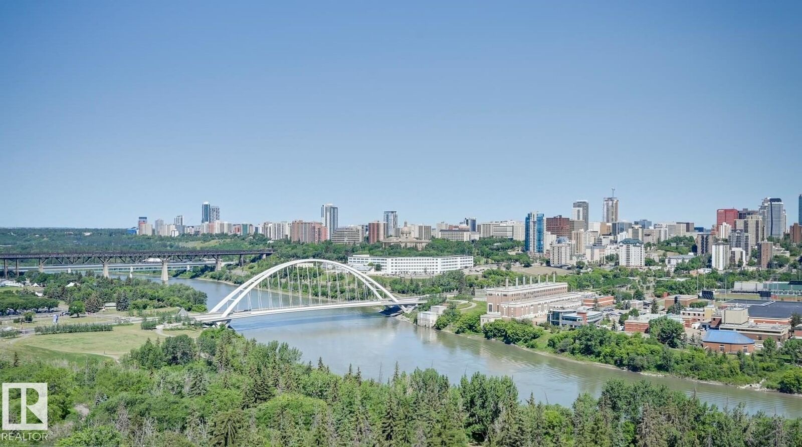 Property Photo:  10149 Saskatchewan Drive NW 1101  AB T6E 6B6 