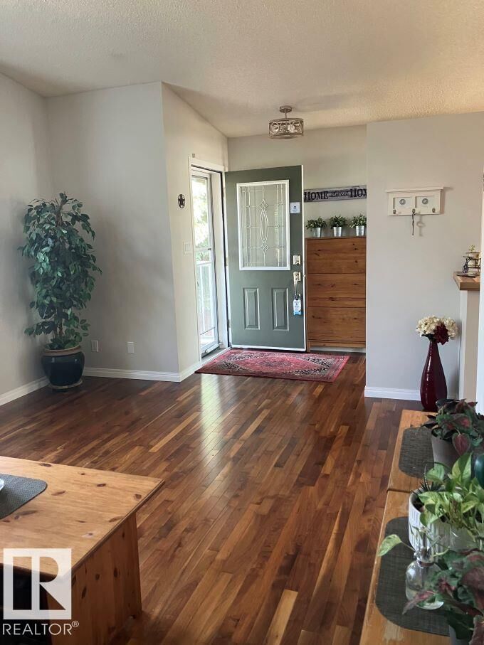 Property Photo:  8029 17A Avenue NW  AB T6K 4E1 