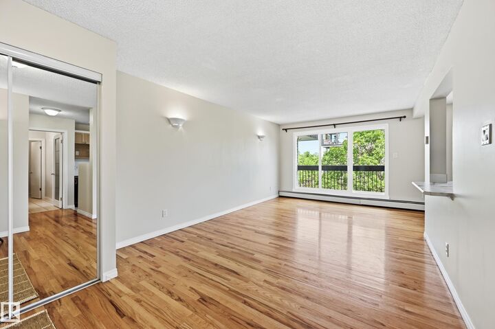 Property Photo:  11217 103 Avenue NW 433  AB T5K 2V9 