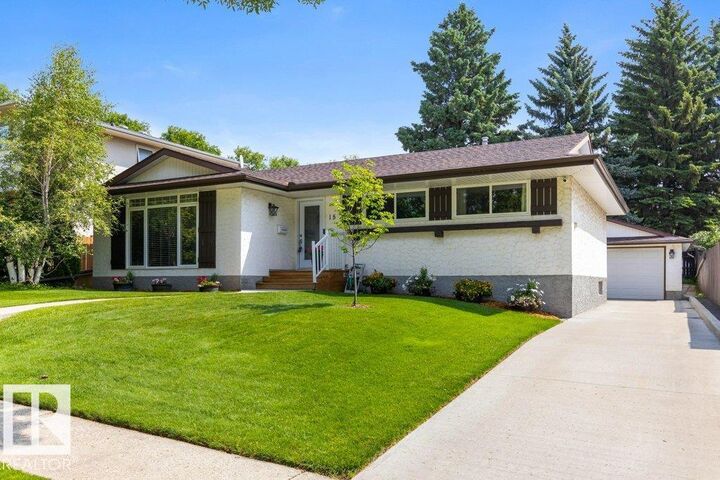 Property Photo:  15 Greer Crescent  AB T8N 1T7 